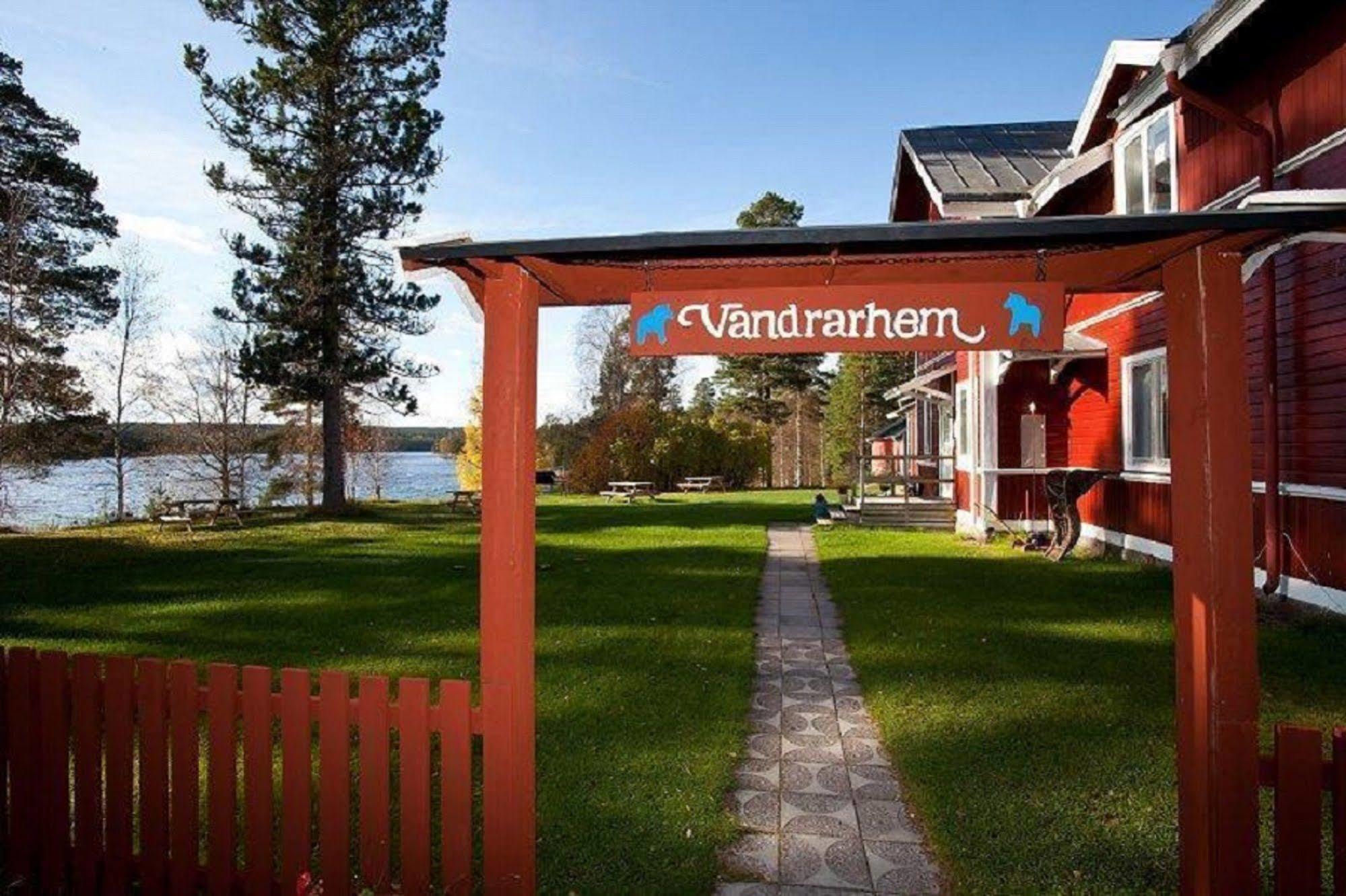Furudals Vandrarhem Och Sjoecamping Extérieur photo